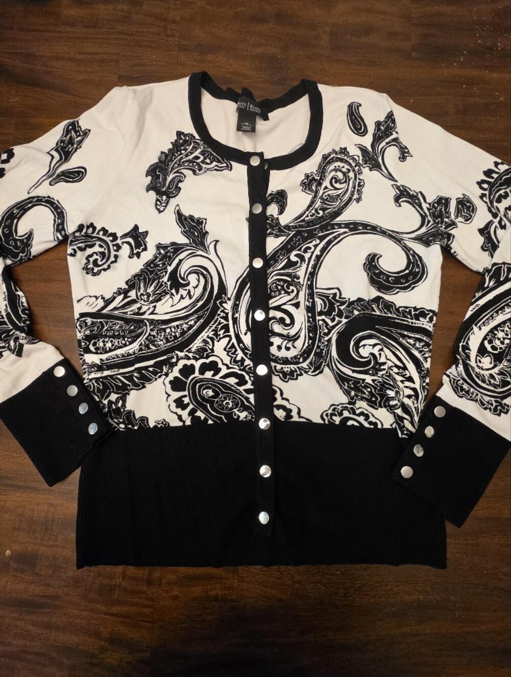 White House Black Market Black & White Paisley Cardigan Sweater Size M
